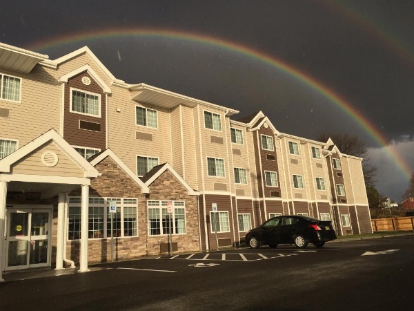 Microtel Inn & Suites by Wyndham Binghamton image 13