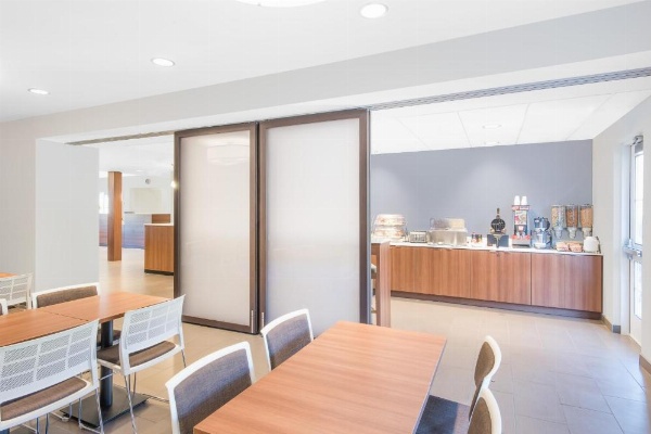 Microtel Inn & Suites by Wyndham Binghamton image 27